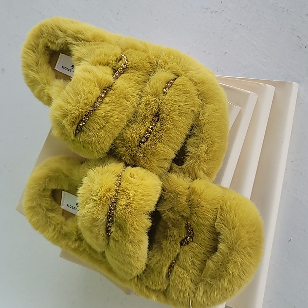 Charlotte Faux Fur Slipper Daisy